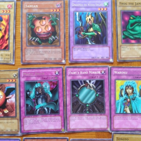 Lot VTG Yu-Gi-Oh Trading Cards - Picture 4 of 12